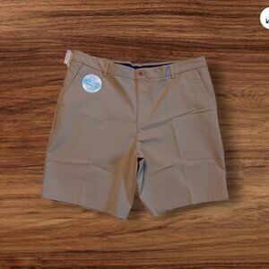 IZOD Sportflex Max Stretch Chino Shorts Mens Size 40 Flat Front Cedarwood Khaki